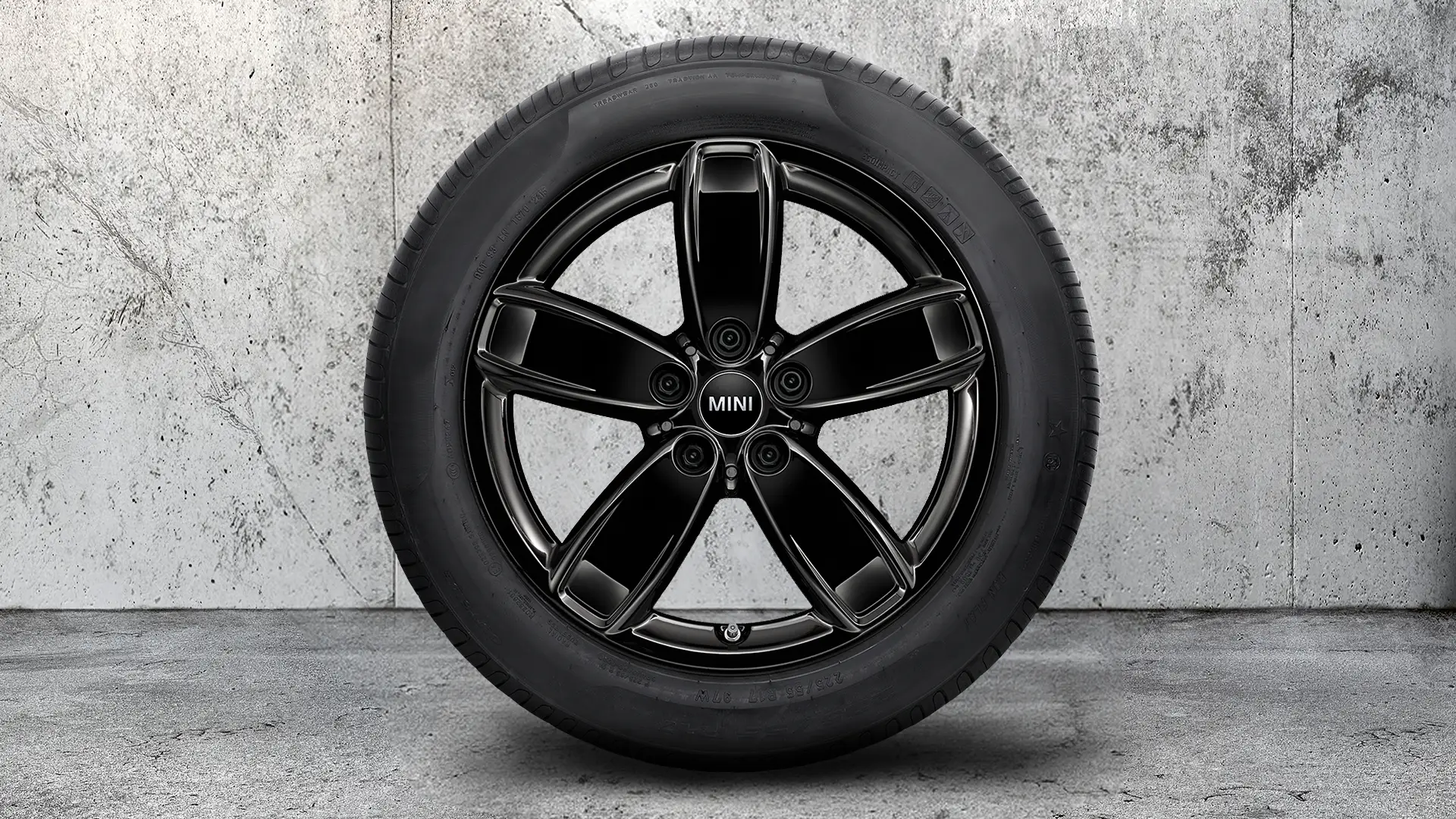 КОМПЛЕКТ КОЛЕС 17'' MINI CHANNEL SPOKE 531 (JET BLACK UNI).